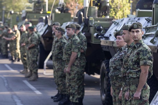 شبح الحرب بالبلقان: روسيا تدعم صربيا في مواجهة كوسوفو