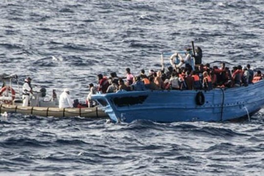زيادة عدد المهاجرين التونسيين إلى إيطاليا وفقدان المئات