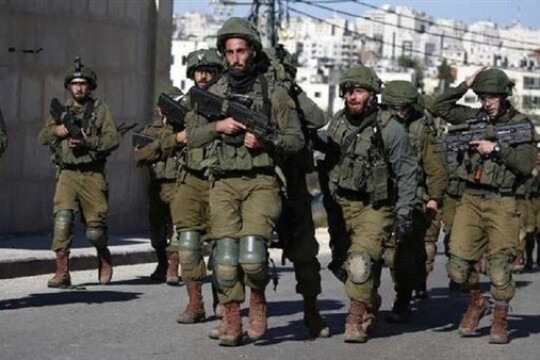 قوات الاحتلال تطلق النار على فتاة فلسطينية جنوب نابلس