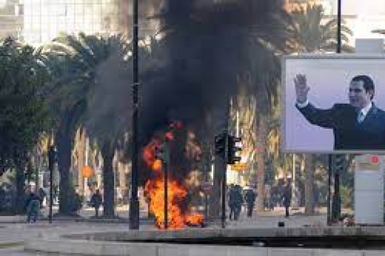 في ذكرى فرار بن علي .. محطّات رئيسية للثورة التونسية