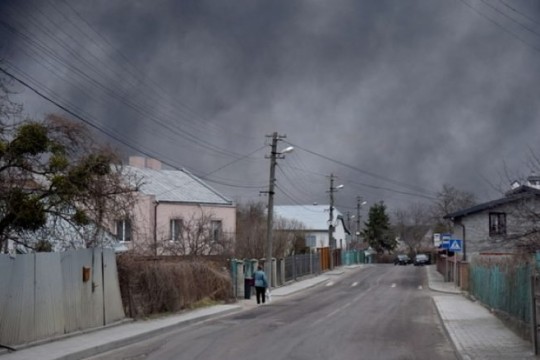 أوكرانيا.. 6 انفجارات متتالية في مدينة لفيف
