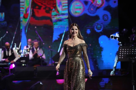 نانسي عجرم في افتتاح المهرجان العربي للإذاعة والتلفزيون بمدينة الثقافة