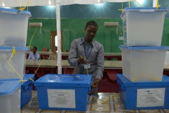 بعد طول انتظار.. غدا البرلمان يصوّت لانتخاب رئيس للصومال