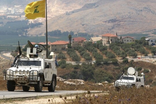 الاحتلال يقصف جنوب لبنان وواشنطن تتدخل لمنع التصعيد