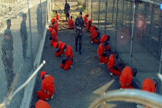 نواب أمريكيون يدعون بايدن لإغلاق سجن غوانتانامو
