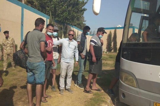 ليبيا ترحل 27 تونسيا شاركوا في عملية هجرة سرّيّة