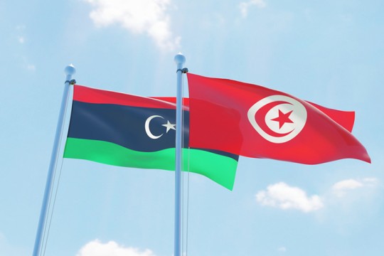 البدء في إجراءات فتح خط بحري بين تونس وليبيا