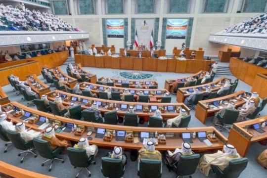 الانتخابات البرلمانية الكويتية: فوز مرشحيْن مسجونين.. تفوّق المعارضة بنحو 60% ونجاح المرأة في استعادة حضورها
