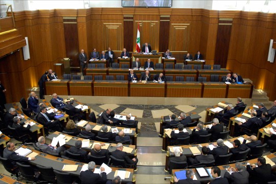 البرلمان اللبناني يفشل للمرّة العاشرة في انتخاب رئيس للبلاد