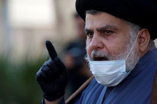 العراق: مقتدى الصدر يعلن أنه سيشارك في الانتخابات العامة