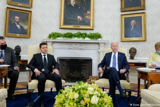 أمريكا تعلن دعم أوكرانيا بمليار و850 مليون دولار ومنظومات "باتريوت"