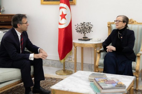 سفير إيطاليا يؤكّد دعم بلاده لتونس في مسارها الاصلاحي