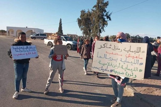 صفاقس.. أهالي قرية الليماية يواصلون الاحتجاج ضدّ إحداث مصبّ للفضلات في المنطقة