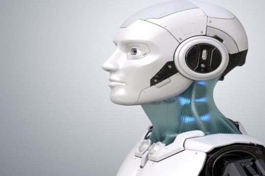 الإمارات : الروبوت هو من ينجز عقود العمل