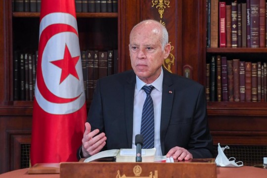 سعيّد: 'لا تُوجد أزمة بمراكز تصفية الدم  وربّما تونس في حاجة لتصفية من نوع آخر'