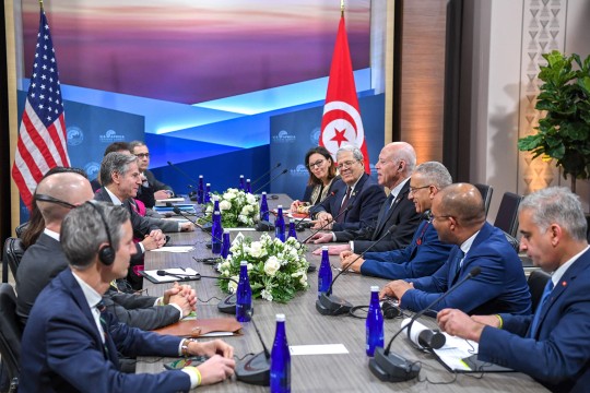 خلال لقاء في واشنطن.. وزير الخارجية الأميركي يدعو إلى إصلاحات شاملة لتعزيز الديمقراطية في تونس وسعيّد يدافع عن إجراءاته