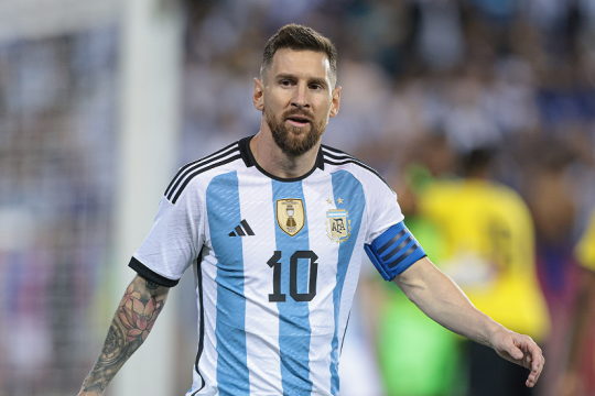 ميسي: صدمة الهزيمة ضدّ السعودية قادتنا لنهائي كأس العالم
