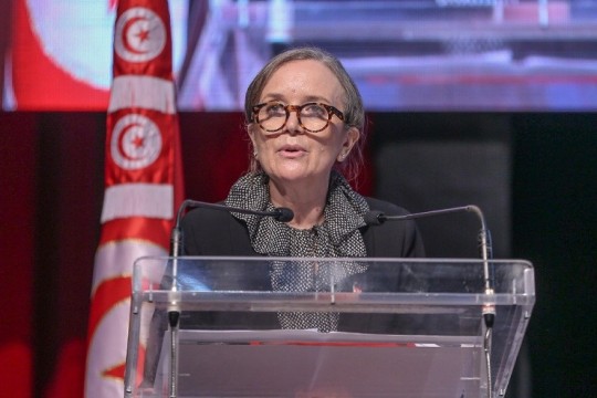 رئيسة الحكومة التونسية تؤكد بداية تعافي الاقتصاد التونسي